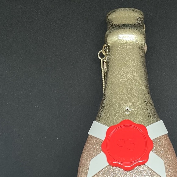 Kate Spade New York Limited Edition top zip Champagne Bottle Clutch. - Picture 4 of 13